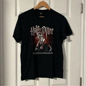 “Hairy Otter” Vancouver Aquarium Tee